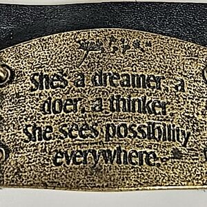NWT - Black Colored Leather Bracelet - Inspirational SHE'S A DREAMER Quote